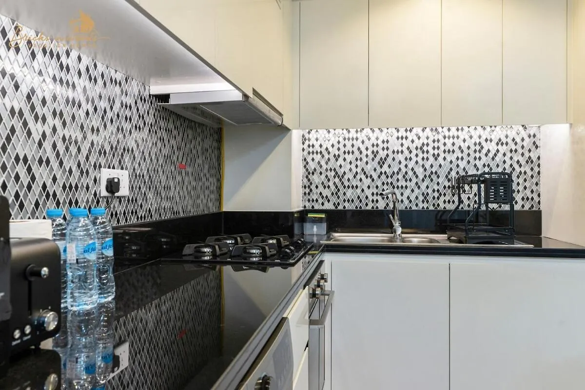 Exclusive Sea-View 3Bhk 6Pax Apartment Dubai 0*,  United Arab Emirates